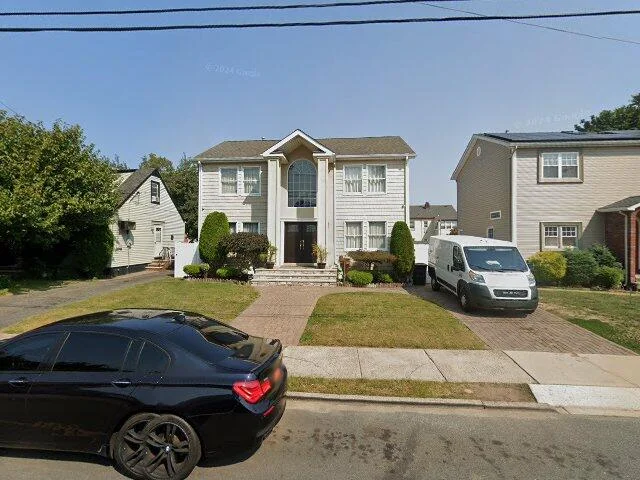 House image located at Paterson, NJ 07503