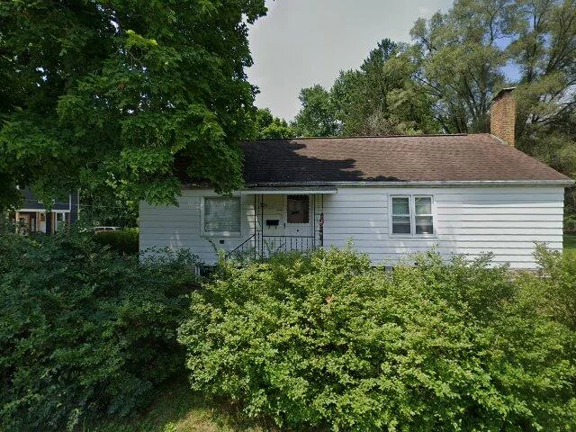 House image located at Loudonville, OH 44842