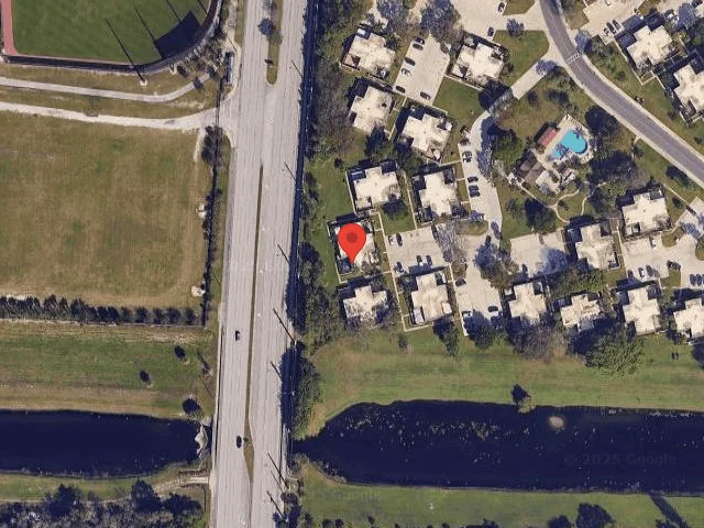 House image located at West Palm Beach, FL 33407