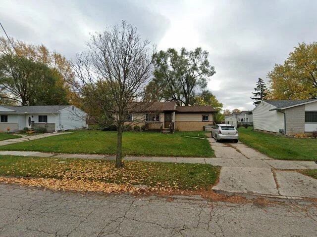 House image located at Lansing, MI 48911