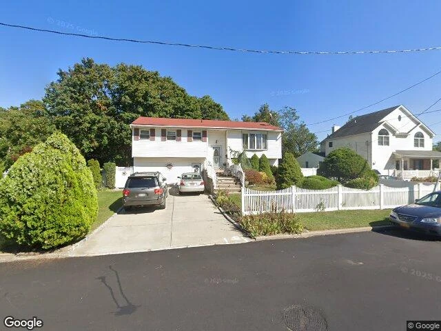 House image located at Bay Shore, NY 11706