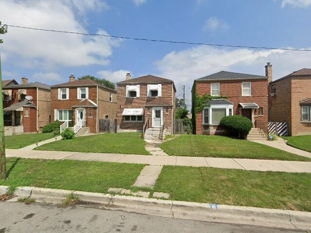 House image located at Chicago, IL 60620