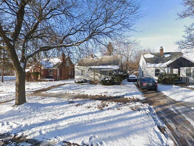 House image located at Detroit, MI 48205