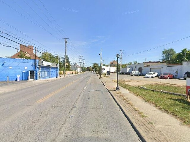 House image located at Whiting, IN 46394