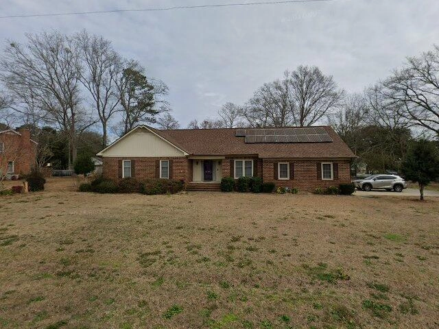 House image located at Florence, SC 29501