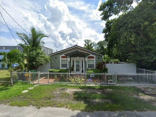 House image located at Miami, FL 33170