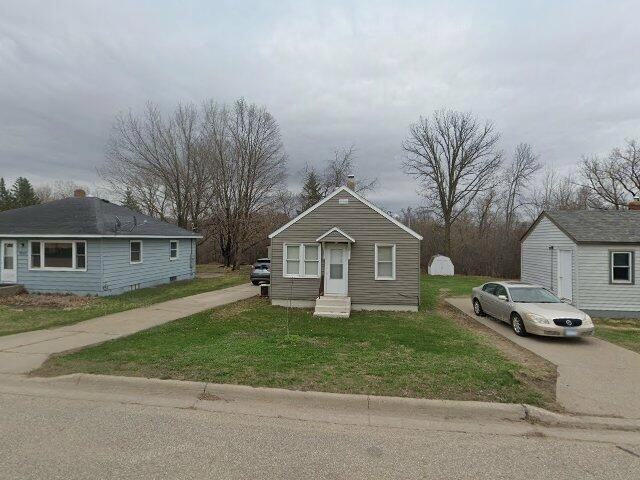 House image located at Little Falls, MN 56345