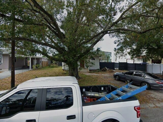 House image located at Saint Petersburg, FL 33714