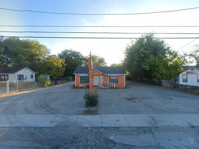 House image located at San Antonio, TX 78220