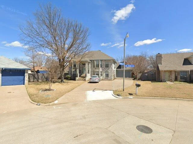 House image located at Arlington, TX 76018