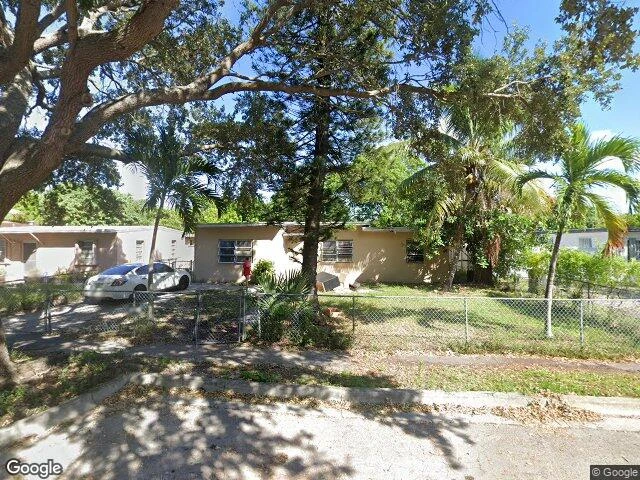 House image located at Miami, FL 33167