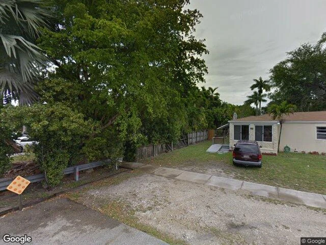 House image located at Miami, FL 33166