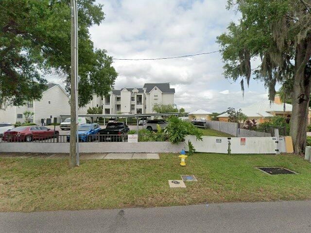 House image located at Tampa, FL 33614