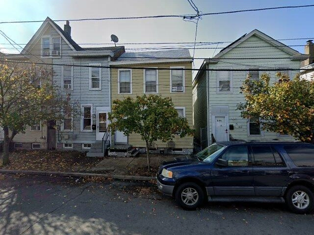 House image located at Trenton, NJ 08611