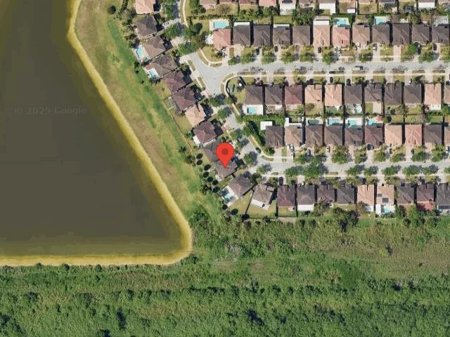 House image located at Miami, FL 33190