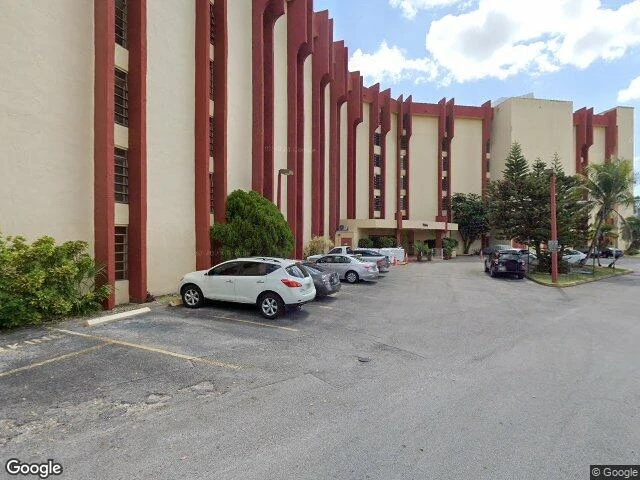 House image located at Miami, FL 33172