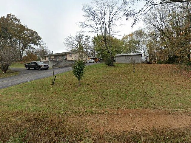 House image located at Byrdstown, TN 38549