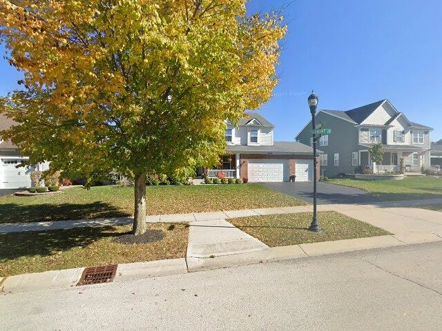 House image located at Huntley, IL 60142
