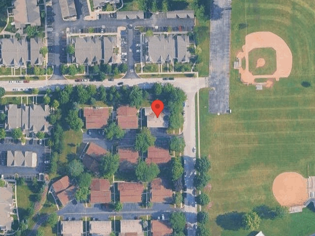 House image located at Aurora, IL 60505