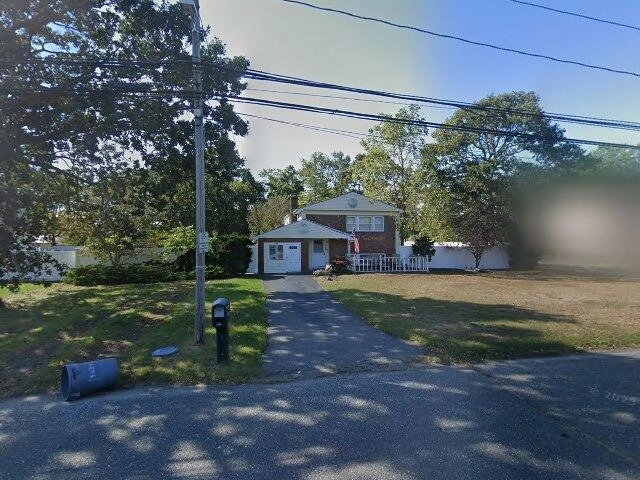 House image located at Bohemia, NY 11716