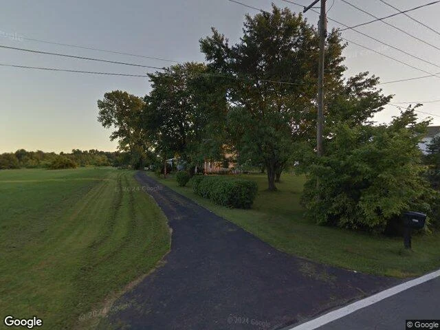 House image located at Grove City, OH 43123