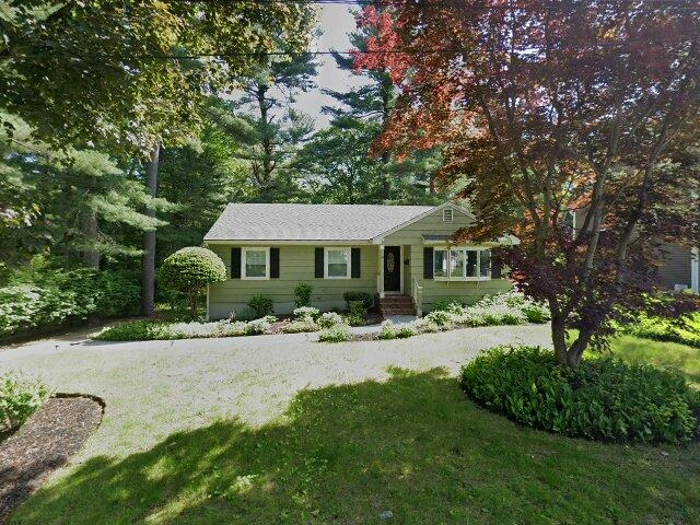 House image located at Lynnfield, MA 01940
