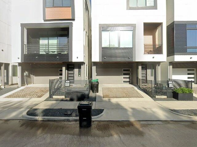 House image located at Houston, TX 77007