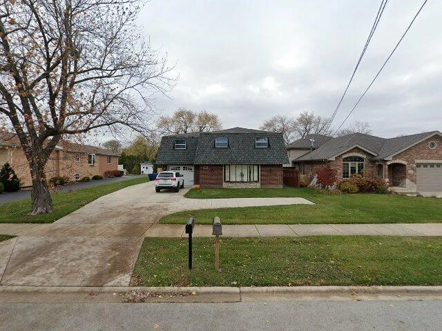 House image located at Oak Lawn, IL 60453