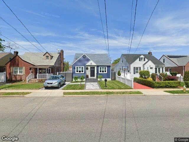 House image located at Franklin Square, NY 11010