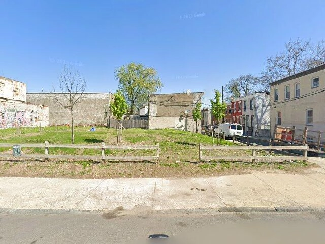 House image located at Philadelphia, PA 19133