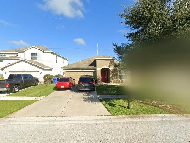 House image located at Gibsonton, FL 33534