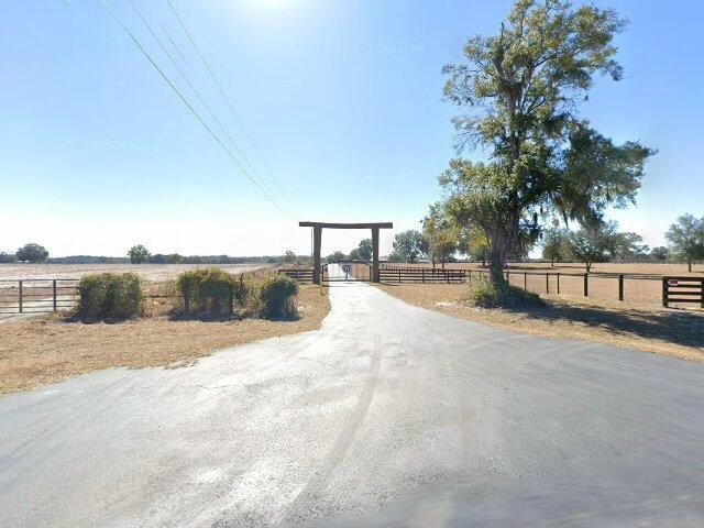 House image located at Williston, FL 32696