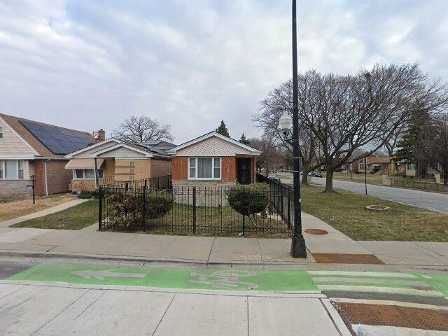 House image located at Chicago, IL 60619