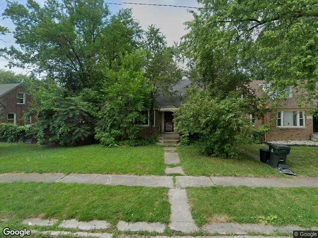 House image located at Dolton, IL 60419