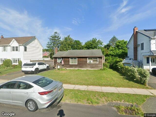 House image located at West Sayville, NY 11796