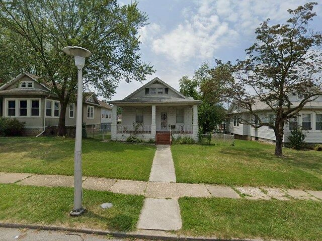 House image located at Charlotte, NC 28216