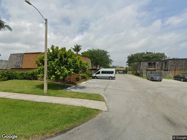 House image located at Lake Worth, FL 33461