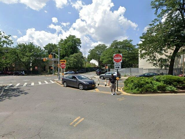 House image located at Kendallville, IN 46755