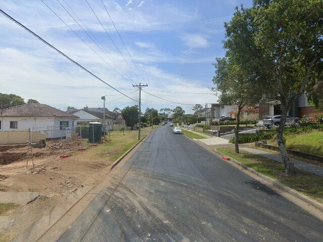 House image located at Portage, IN 46368