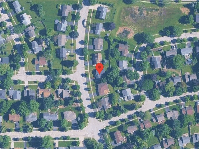 House image located at Saint Charles, IL 60174
