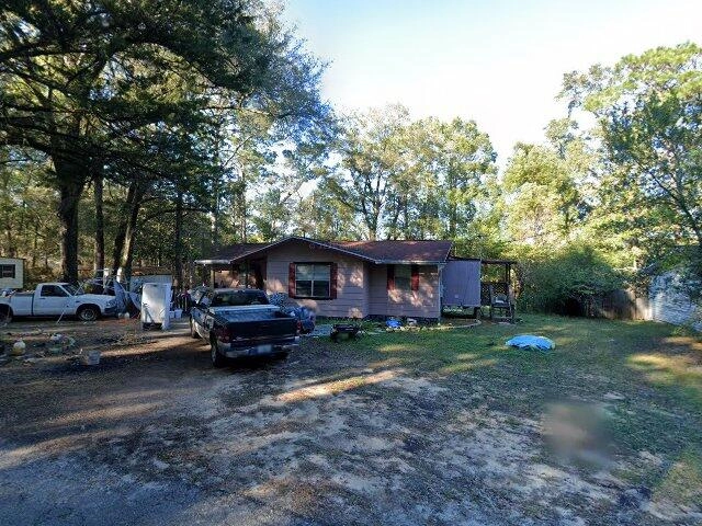 House image located at Defuniak Springs, FL 32433