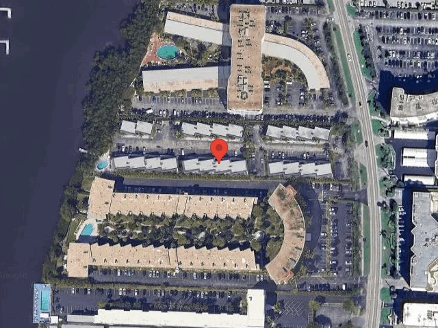 House image located at Palm Beach, FL 33480