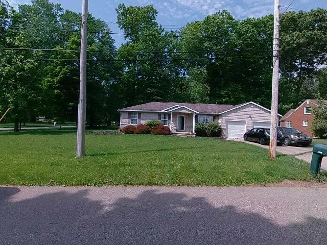 House image located at Akron, OH 44320