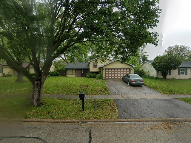 House image located at Bolingbrook, IL 60440