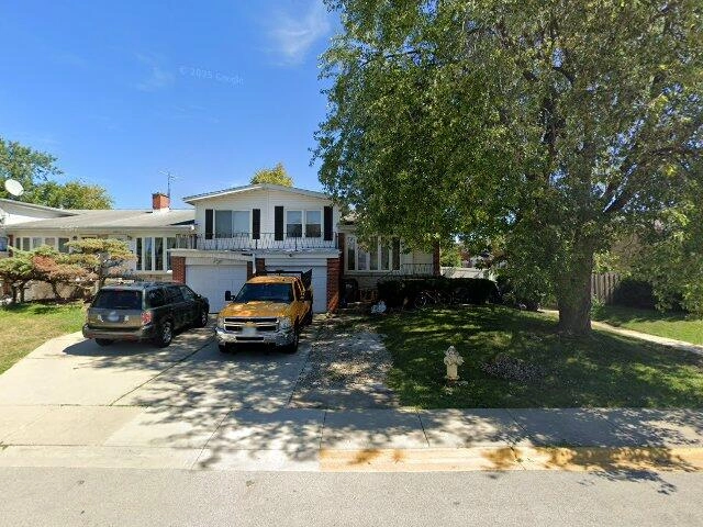House image located at Des Plaines, IL 60016