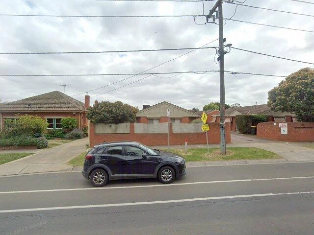 House image located at Blissfield, MI 49228