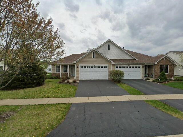 House image located at Oswego, IL 60543