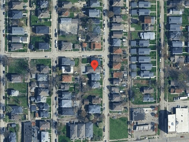 House image located at Indianapolis, IN 46201