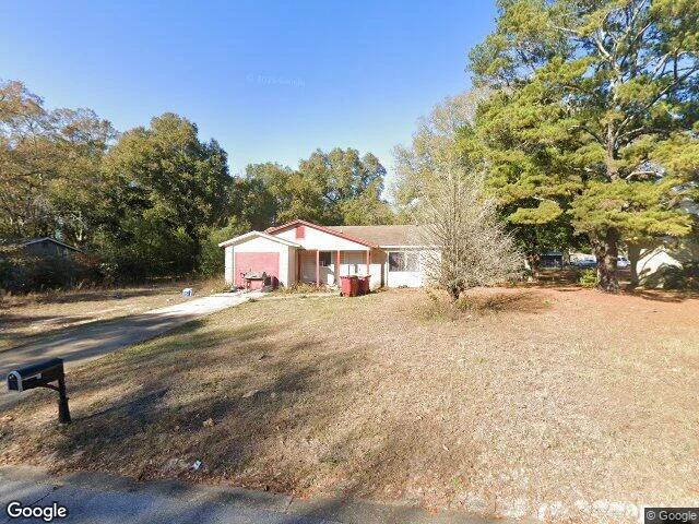 House image located at Crestview, FL 32539