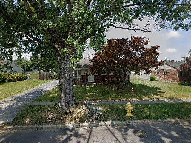 House image located at York, PA 17402